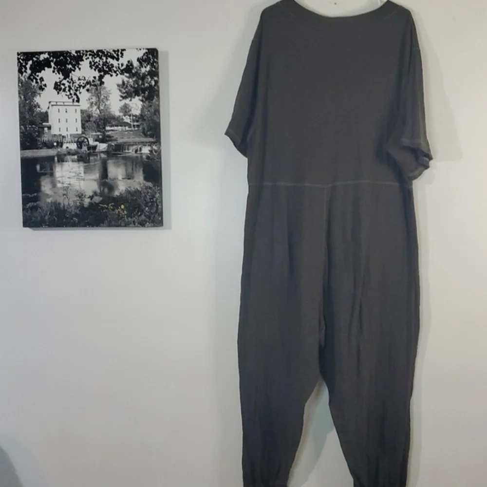 NATURAL LIFE Olive Green V‑Neck Relaxed Jumpsuit - Picture 8 of 10